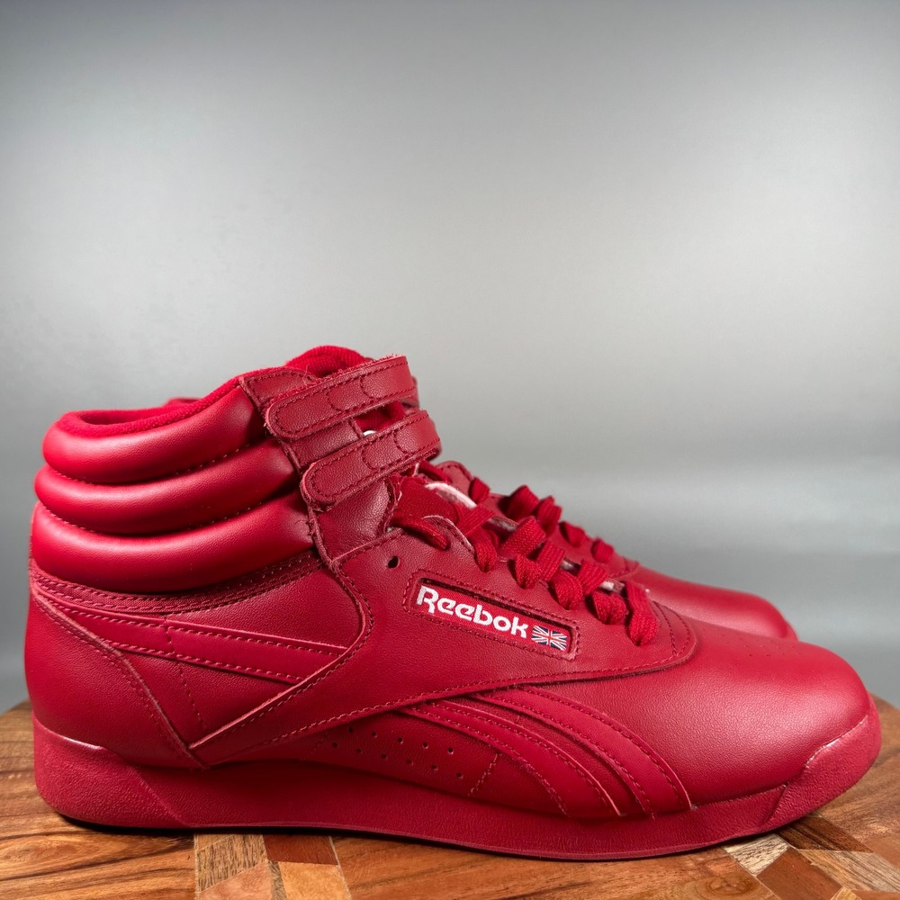 Reebok Freestyle Hi Womens Red Leather High Top Sneakers M43399 Size 8.5